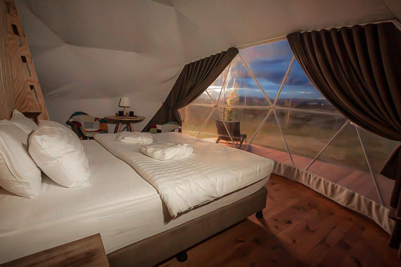 Jewelberry Glamping Hotel Tbilisi Mtsʼkhetʼa Exterior foto