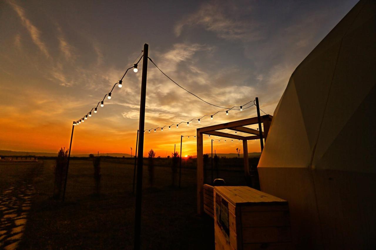 Jewelberry Glamping Hotel Tbilisi Mtsʼkhetʼa Exterior foto
