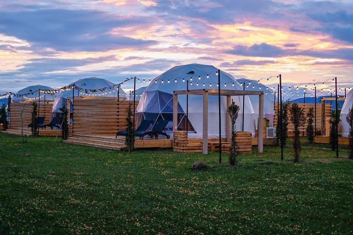 Jewelberry Glamping Hotel Tbilisi Mtsʼkhetʼa Exterior foto
